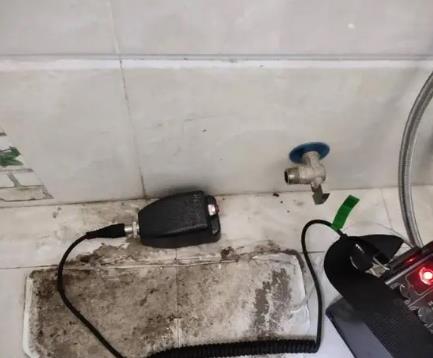 乌拉特中屋顶漏水维修公司分享下卫生间漏水的危害及解决方法